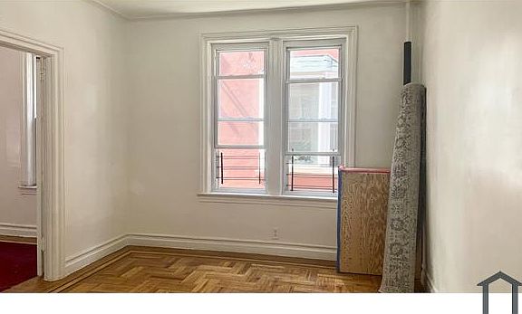4th image of 530 Commonwealth Ave Floor 1