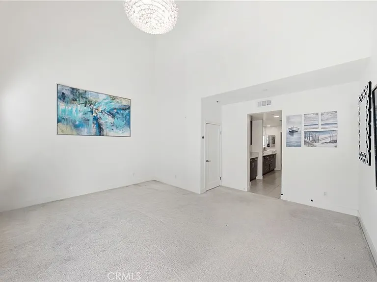 266 Rockefeller — Photo 16