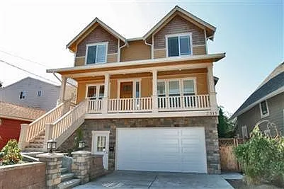 4 bed, 3.5 bath, 3850 sqft, $6,750 — Photo 1