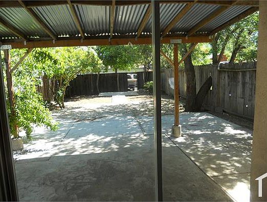 4th image of 7182 Rosanna St