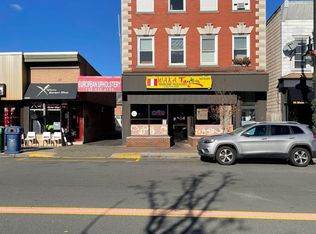 98 Main St, Woodbridge, NJ 07095