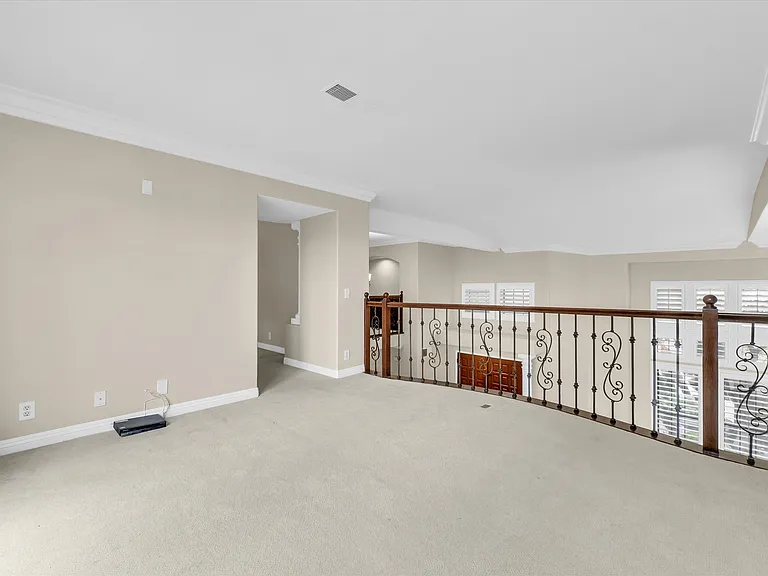 3061 Diamond View Cir — Photo 43