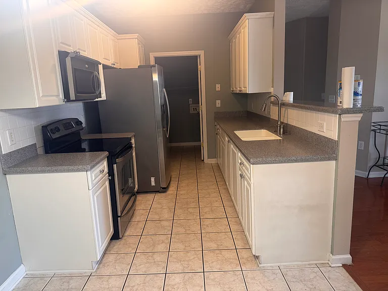 4030 Bardstown Ct #201 — Photo 5