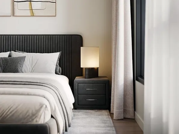 128 W 15th St #902, North Vancouver, BC V7M 1R5