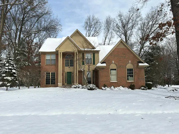 7384 Spring Oak Ct, West Bloomfield, MI 48324