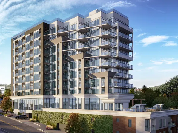 899 Esquimalt Rd #20, Esquimalt, BC V9A 3M5