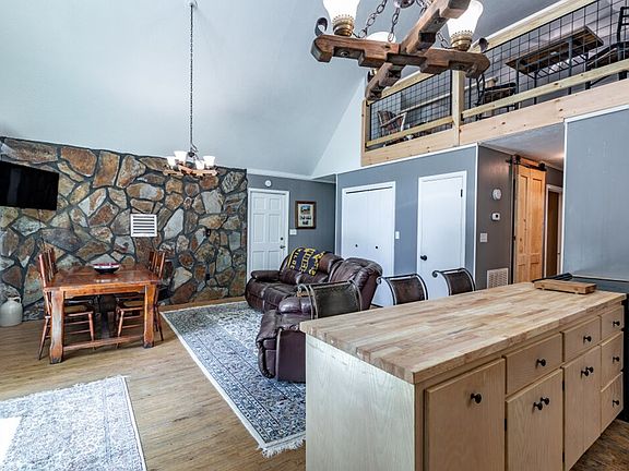 14th image of this home