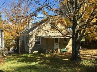 6475 2nd Ave, South Park, PA 15129