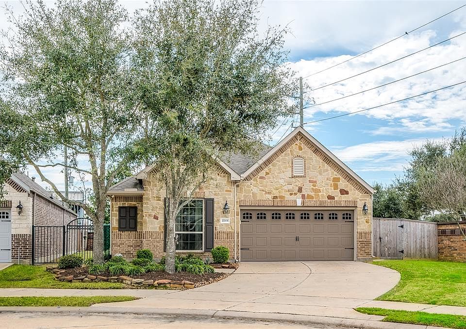 1st image of 27131 Walker Retreat Ln