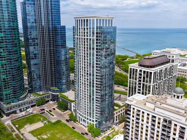 1235 S Prairie Ave APT 1309, Chicago, IL 60605