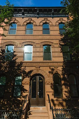 Rented by Corcoran | media 25