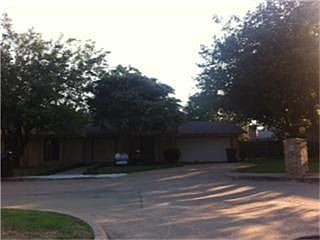 1st image of 7 Westvale Pl