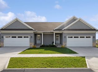 782 Brook Ridge Ave, North Liberty, IA 52317