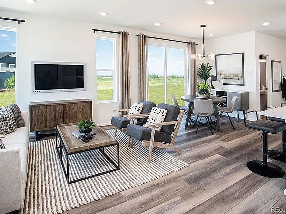 7th image of this home