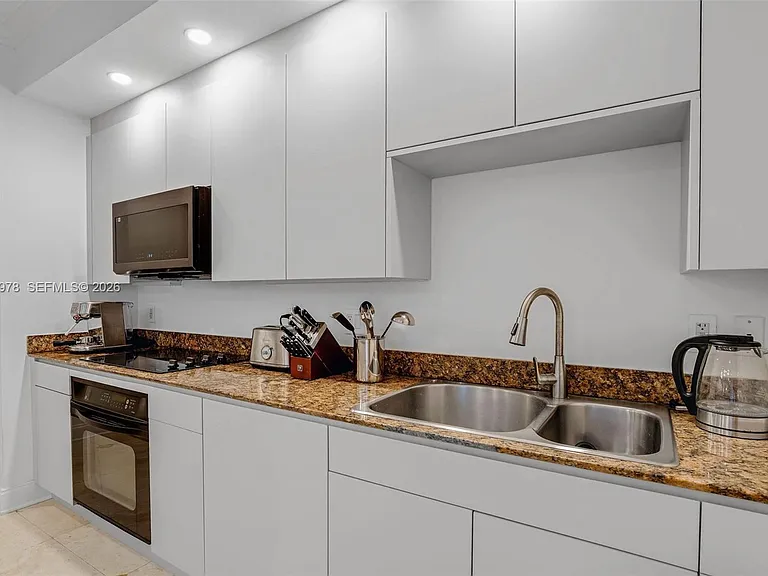 725 Crandon Blvd #203 — Photo 11