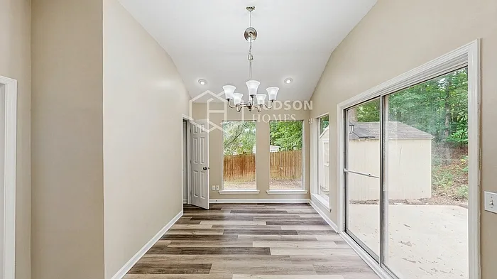 105 Berryhill Cir — Photo 13