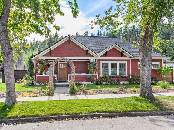 822 E Young Ave, Coeur D Alene, ID 83814