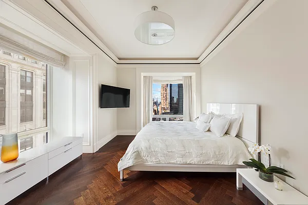 Rented by Corcoran | media 5