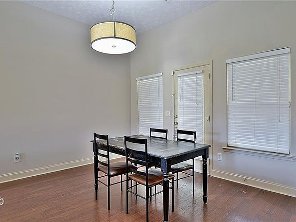 5th image of 286 Lee Road 2170