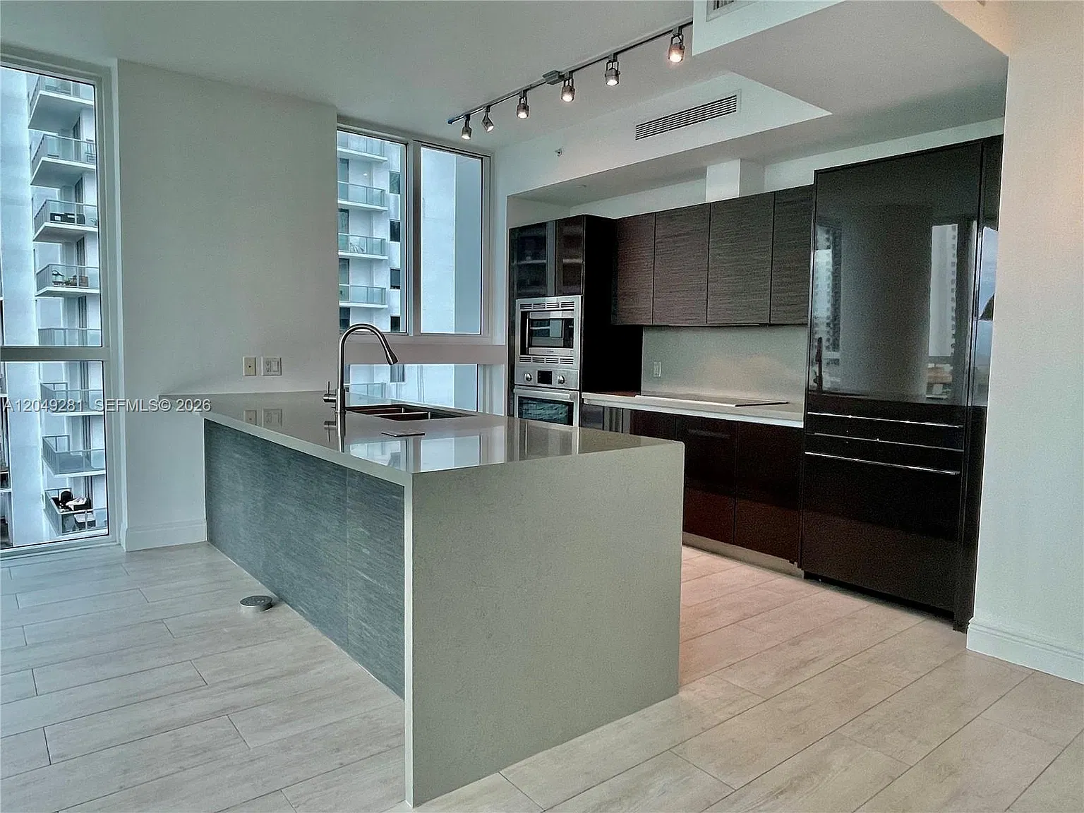 The Bond (1080 Brickell) — Photo 2