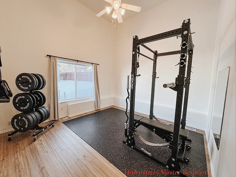6725 Queens View Cir — Photo 18