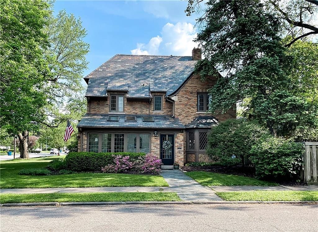 5440 Central Ave, Indianapolis, IN 46220 | Zillow