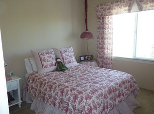 25 Franks Dr, Hollister, CA 95023