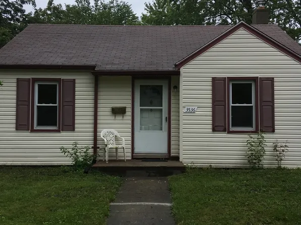 3536 Barry St, Wayne, MI 48184
