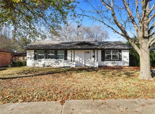 2713 Wembley Dr, Garland, TX 75041