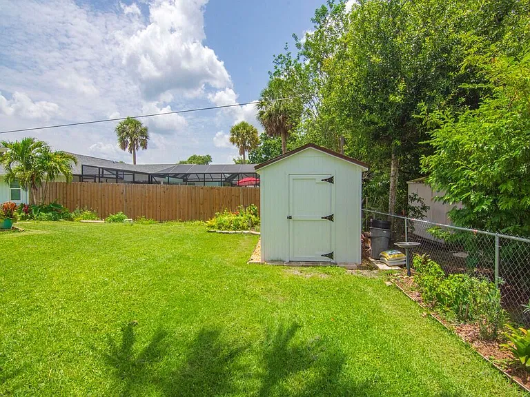 664 Vocelle Ave — Photo 26