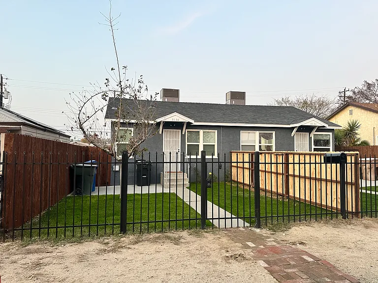 3136 Monterey St — Photo 3