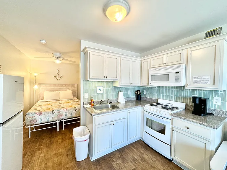 2401 W Fort Macon Rd #1 — Photo 13