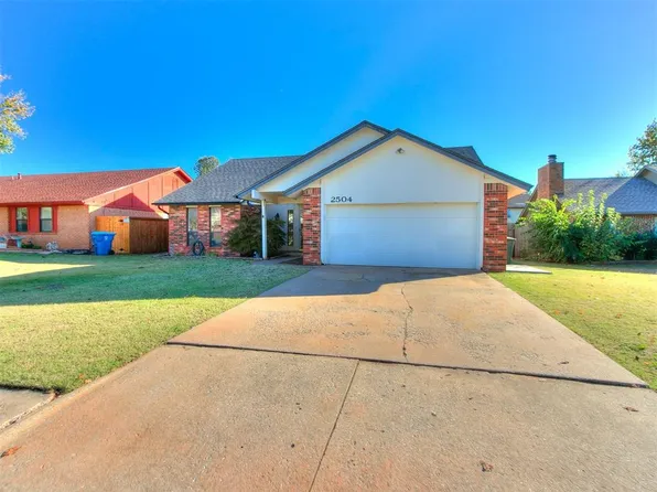2504 Fairfield Dr, Edmond, OK 73012