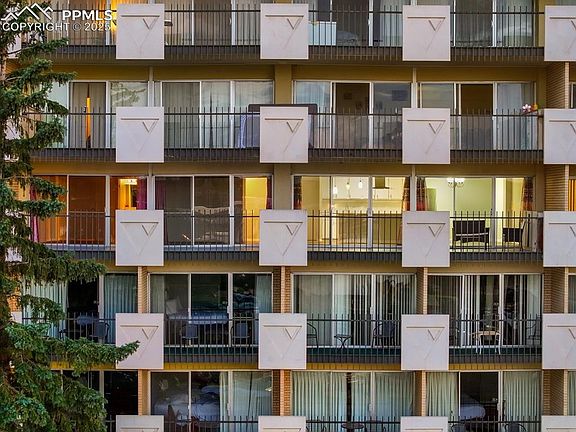 4th image of 411 Lakewood Cir APT B430