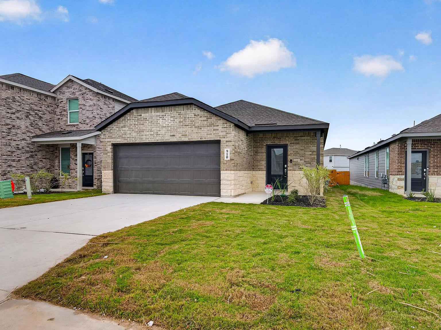 3 bed, 1650 sqft, $1,850 — Photo 3