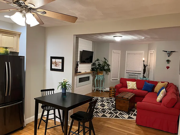 75 Elm St #1 — Photo 5