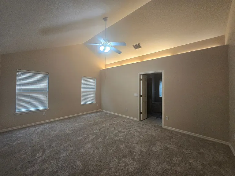436 SE 4th Ave — Photo 34