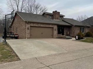 5533 Spring Corner Rd, Newburgh, IN 47630