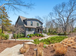 (Undisclosed Address), East Hampton, NY 11937