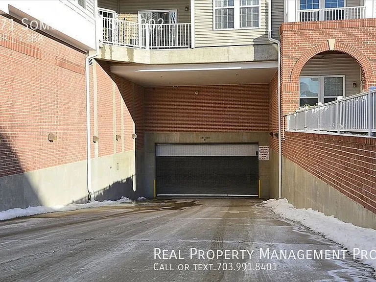 171 Somervelle St #302 — Photo 28