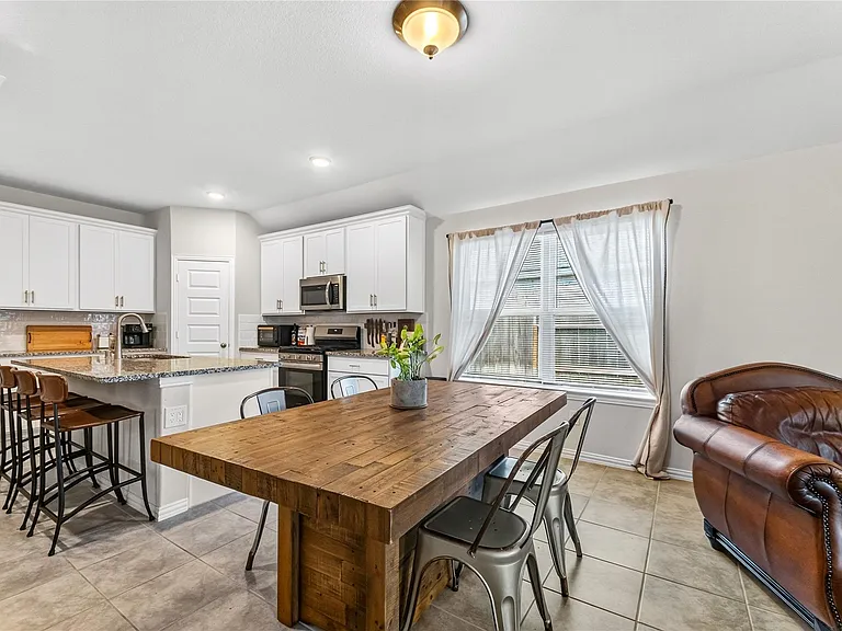 32239 Cedar Crest Dr — Photo 10