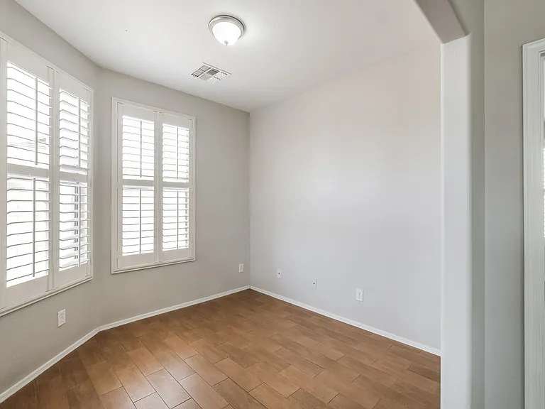 3432 W Apollo Rd — Photo 10
