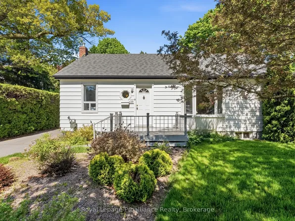 29 Bramley St S, Pt Hope, ON L1A 3J9