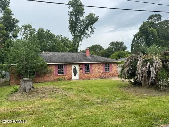 829 Choctaw Dr, Opelousas, LA 70570