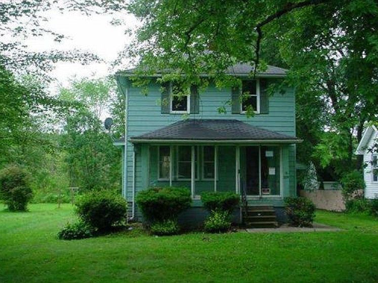 1st image of 219 Rosegarden Dr NE