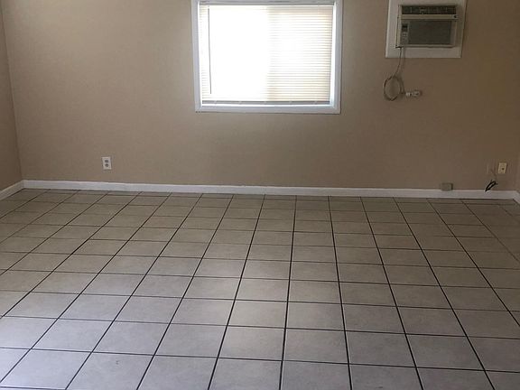 3rd image of 1569 Frienza Ave APT A