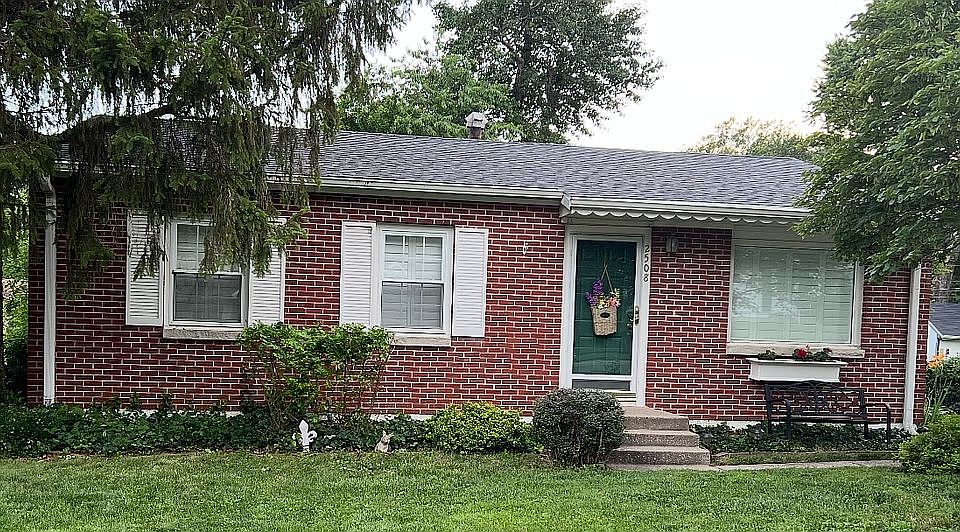 1st image of 2508 Hillside Ln