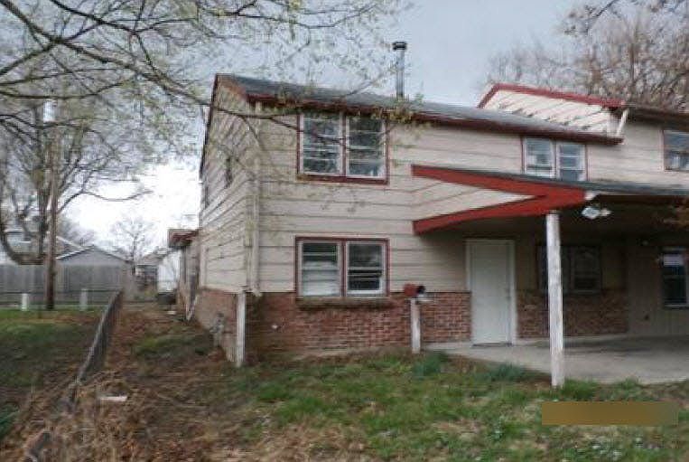 1209 S 14th St, Mattoon, IL 61938 Zillow