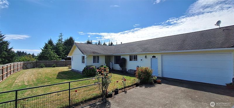 4th image of 10 Spruce Court