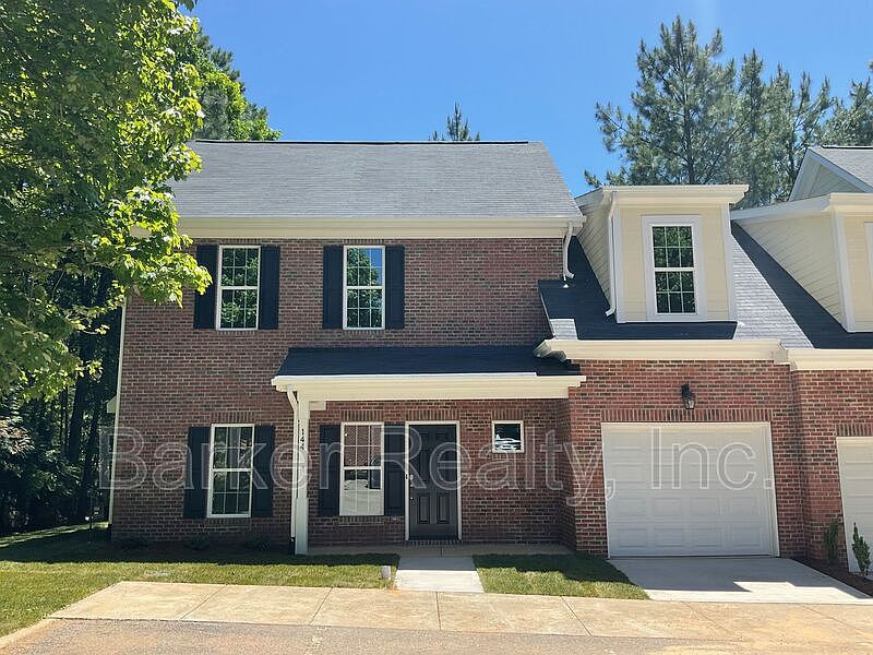 1st image of 144 Tuska Hills Dr